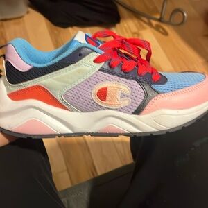 Champions tennis shoes size 7 never worn